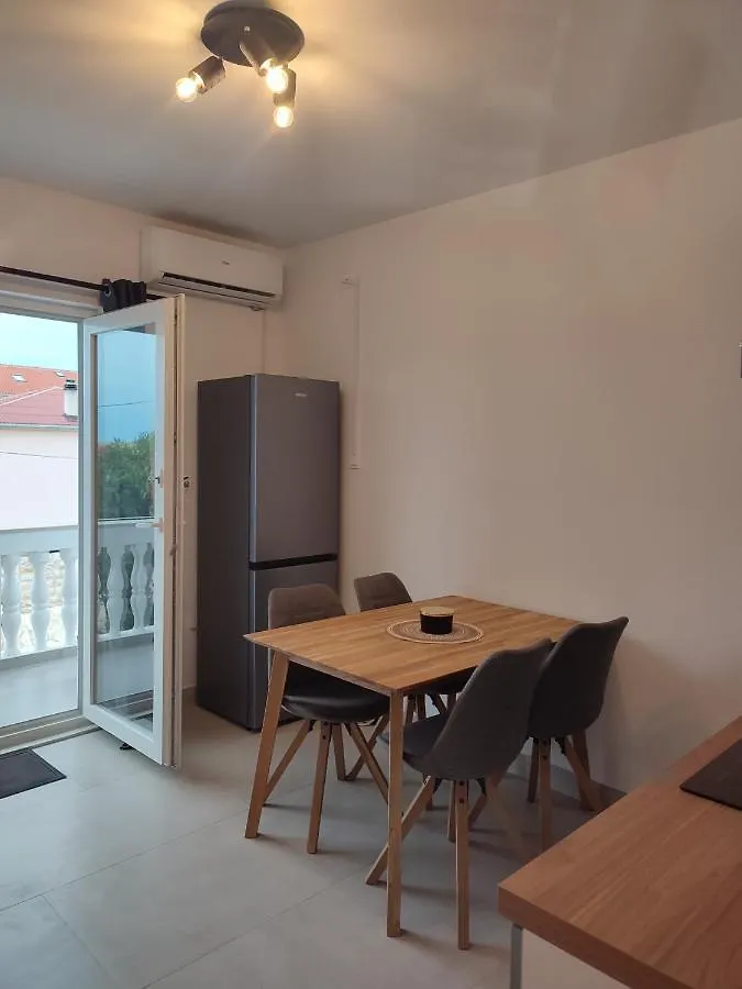 Povljana Maris Apartment